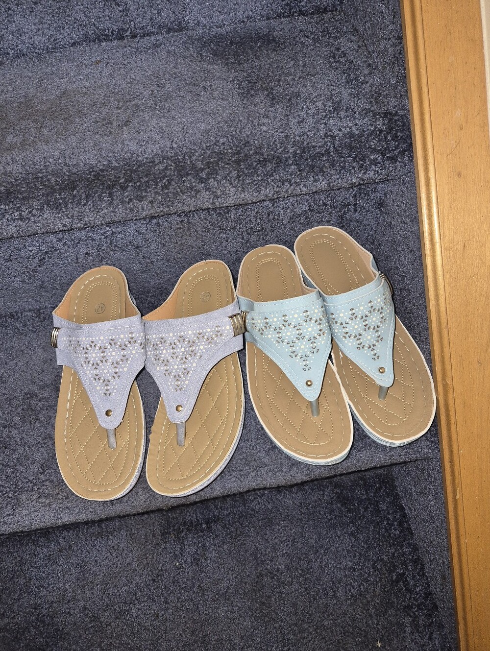 Women's Rhinestone Thong Sandals - Light Blue